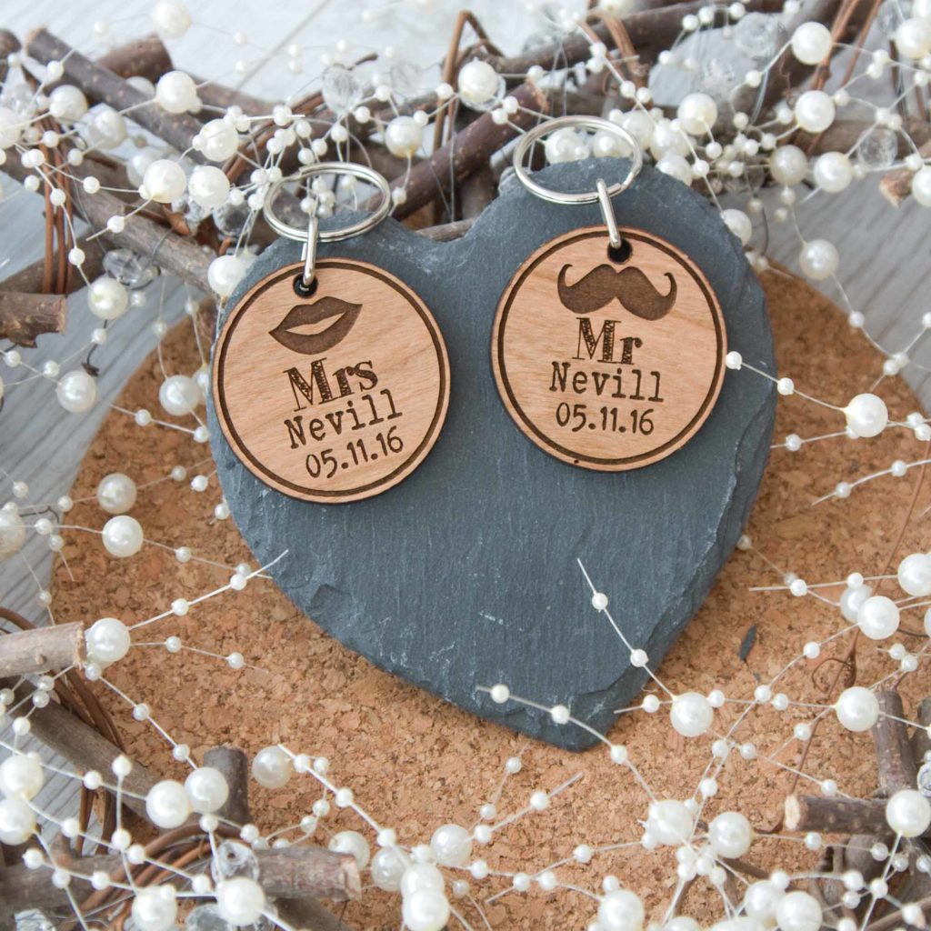 Personalised "Mr & Mrs" Keyring (Set 2) The Laser Boutique